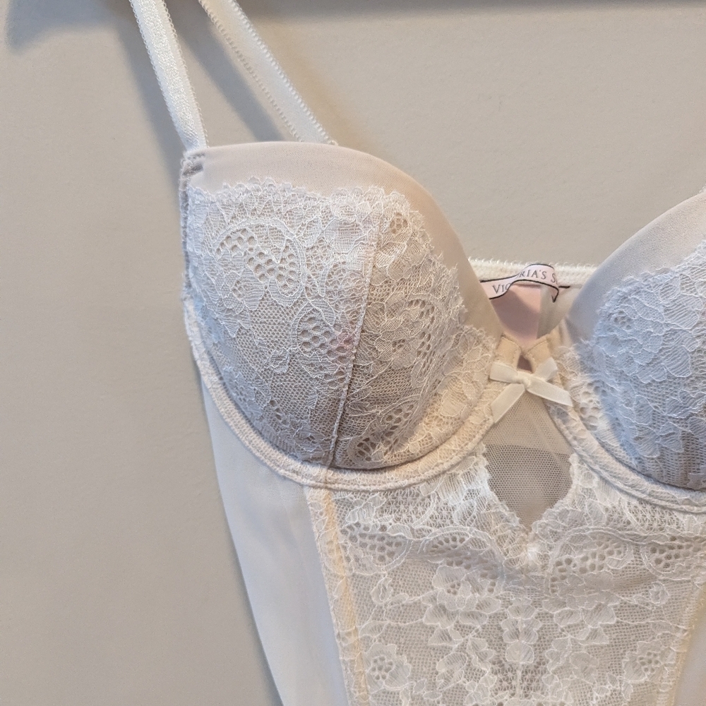 Victoria's Secret Sheer Ivory Lace Corset Bustier Bridal Coquette - Picture 3 of 13